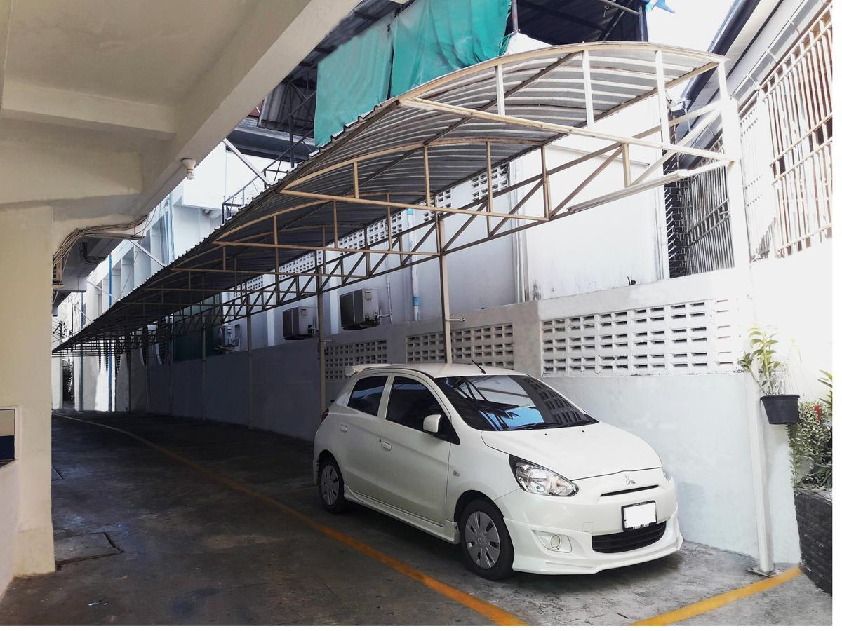 De Nymph Aparthotel Nakhon Sawan Buitenkant foto