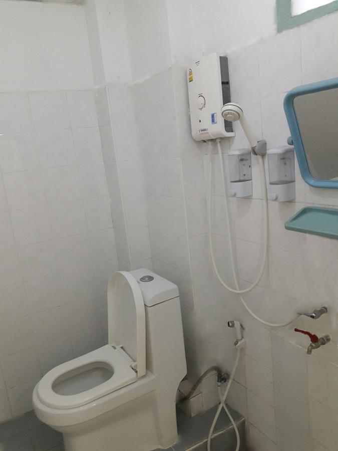 De Nymph Aparthotel Nakhon Sawan Buitenkant foto