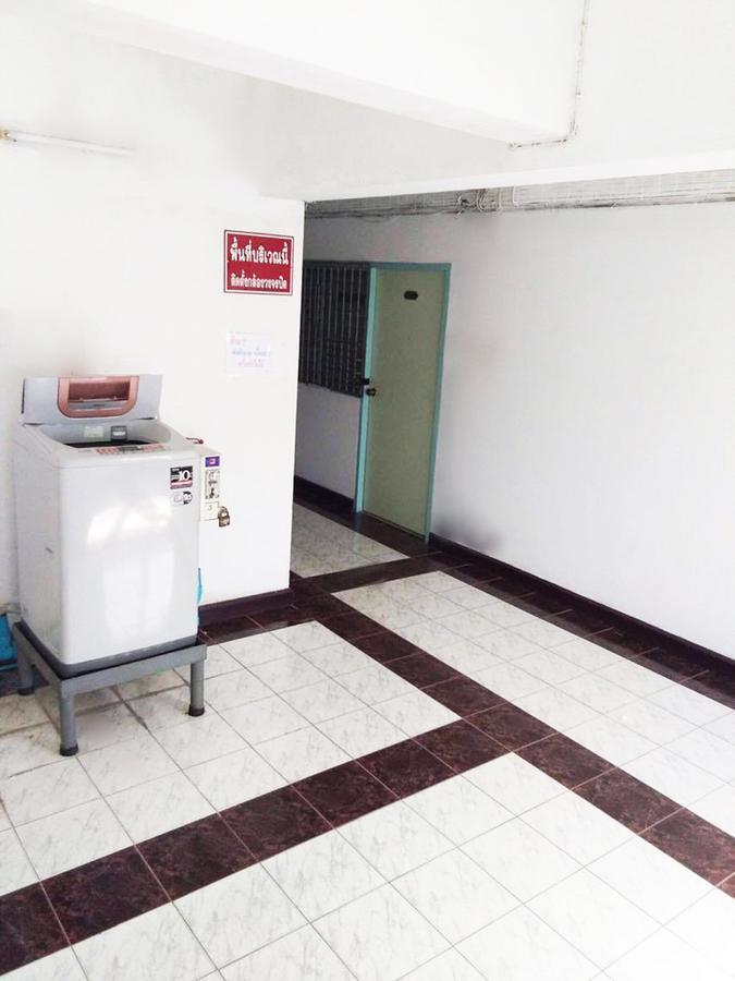 De Nymph Aparthotel Nakhon Sawan Buitenkant foto