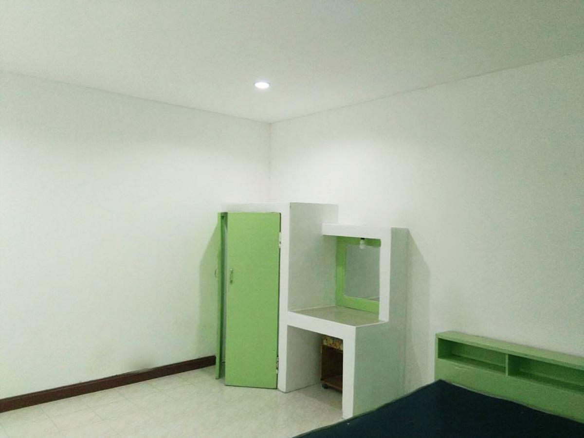 De Nymph Aparthotel Nakhon Sawan Buitenkant foto